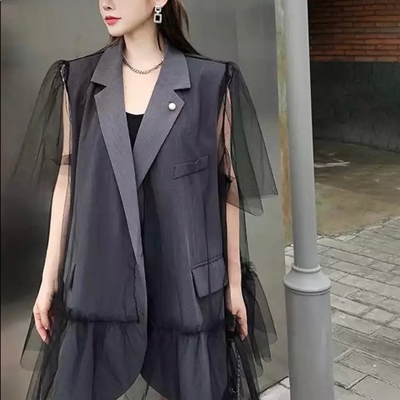 High Class - Picture 5 of 5